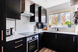 Photo 17- click for photo gallery